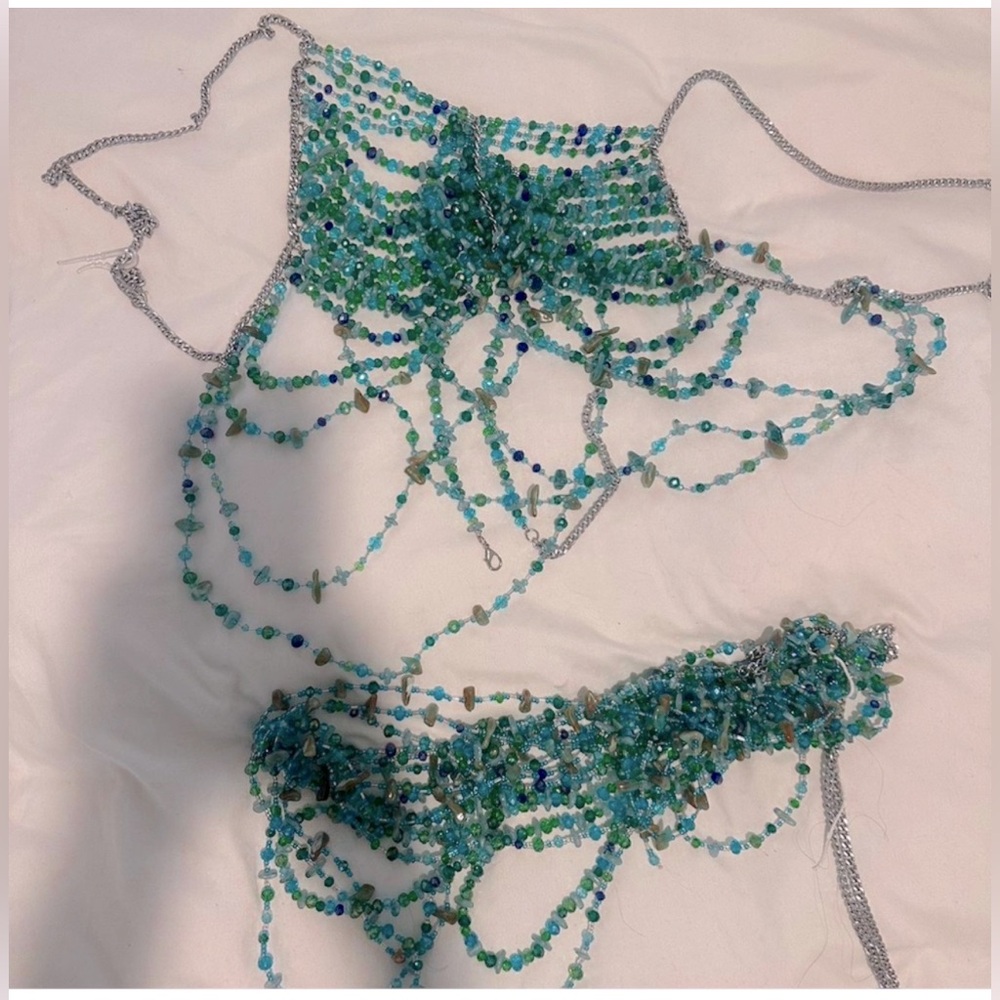 Mew Mews Beaded bralette with silver accents and matching beaded sarong/skirt - Picture 3 of 7